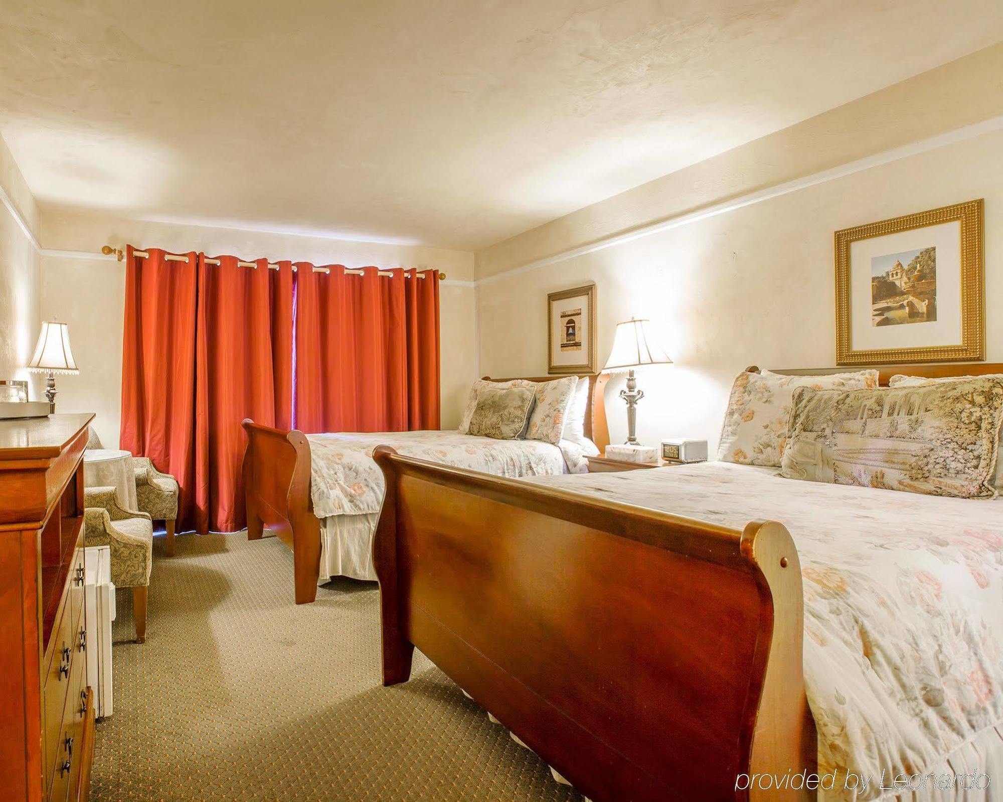 Clarion Collection Carmel Oaks Inn Exteriér fotografie