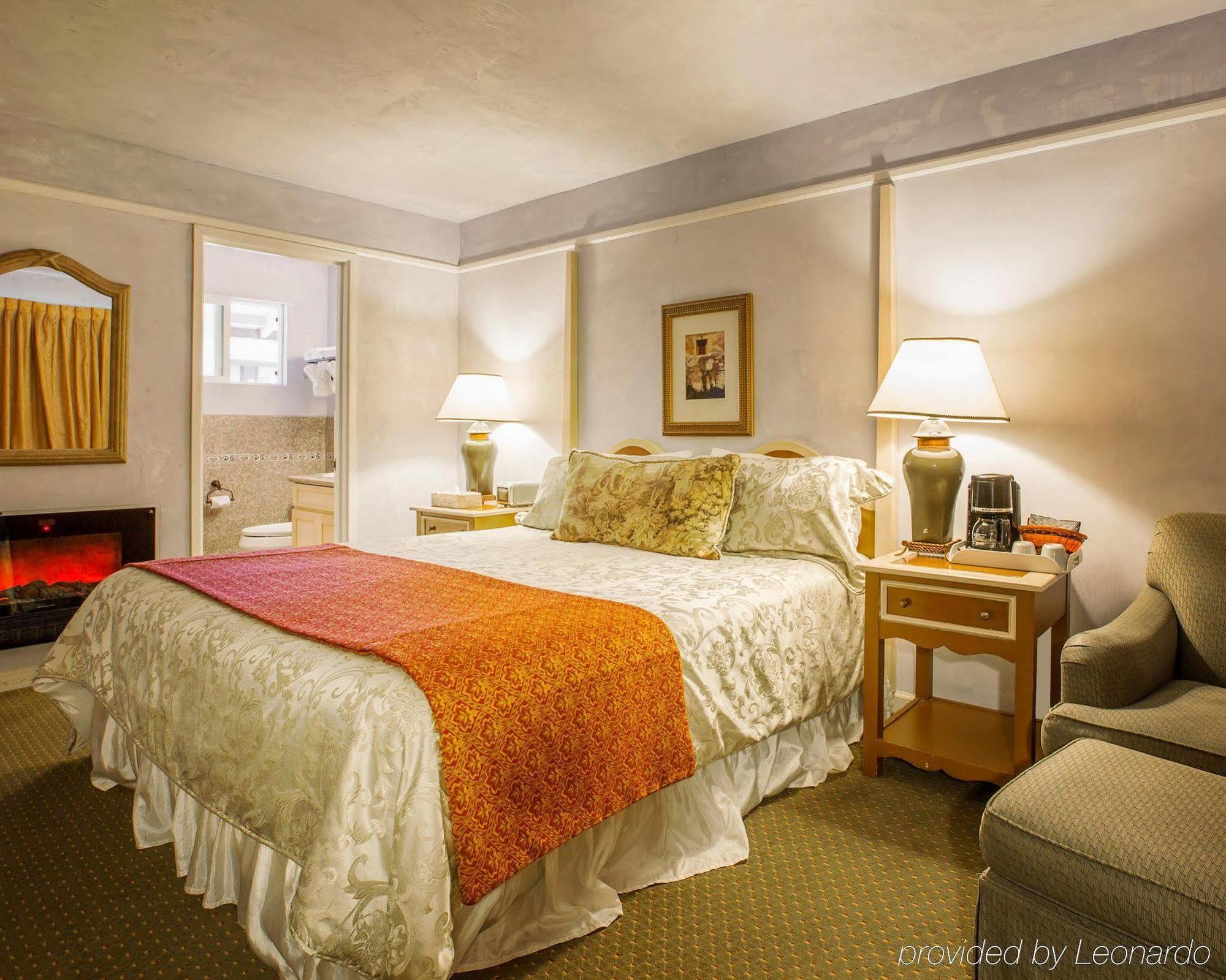 Clarion Collection Carmel Oaks Inn Exteriér fotografie